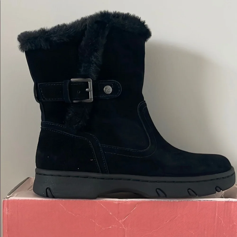 Easy Spirit Segraye Black Genuine Leather Faux-Fur Lined Winter Boots, Size 8 W